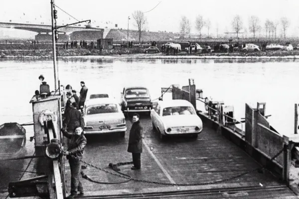 2. Laatste overtocht veer Wessem op 22 januari 1966 2. Laatste overtocht veer Wessem op 22 januari 1966