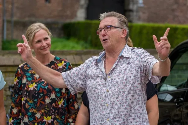 schrijver van het Toneelstuk: Frits Criens