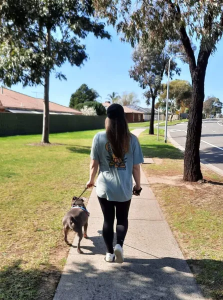 Hallo Magazine online / OVER DE GRENS: Gwen van ‘Kitty van Crane Sjeng’ vertrok als au-pair naar Australië  maar bleef er voorgoed