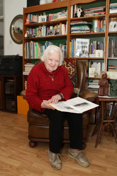 HALLO Magazine online.nlGewone bijzondere mensen: Wies Janssen Heel (1934)