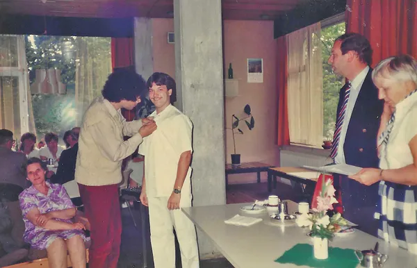 HALLO Magazine Online