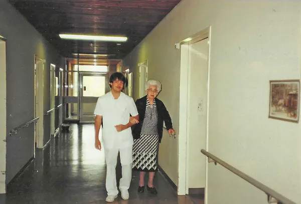 HALLO Magazine Online