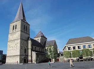 HALLO Online magazine / HALLO ACHTERNAAM: Onze familienamen en hun betekenis Familie Cretskens Pancratiuskerk in Heerlen