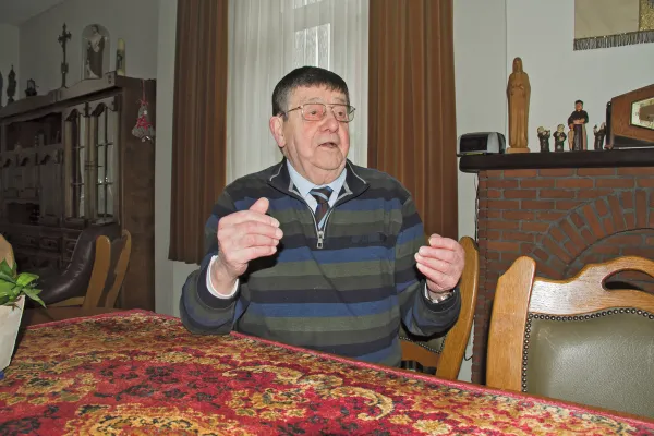 HALLO Magazine Online