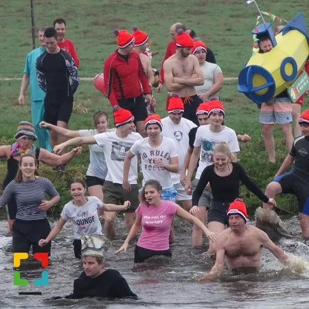 1 januari Nieuwjaarsduik in Grathem voor de echte ‘diehards’