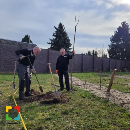 Hieël Hael timmert aan de weg Hallo Magazine Online