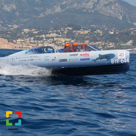 HALLO Magazine Online.nl / Onno Schreurs uit Beegden & TU Delft Hydro Motion Team winnen met waterstofboot het WK van Monaco