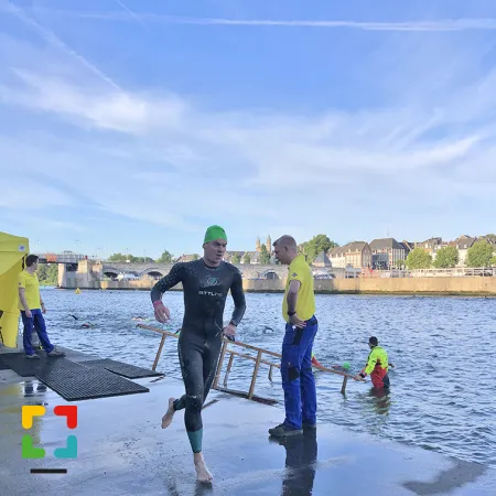 Hallo Magazine online / Ruud Bongers en Sandra Smeets uit Heythuysen namen deel aan de WK triatlon in Finland: “Ooit was ons doel finishen maar nu gaan we voor het podium”