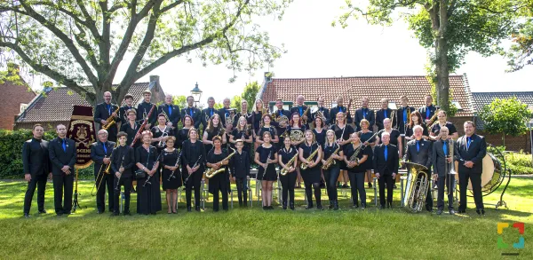 HALLO Magazine Online / Jubileumfoto ’50 jaar Harmonie Crescendo Beegden’.  	 Foto: Foto Hans Sweegers Heel