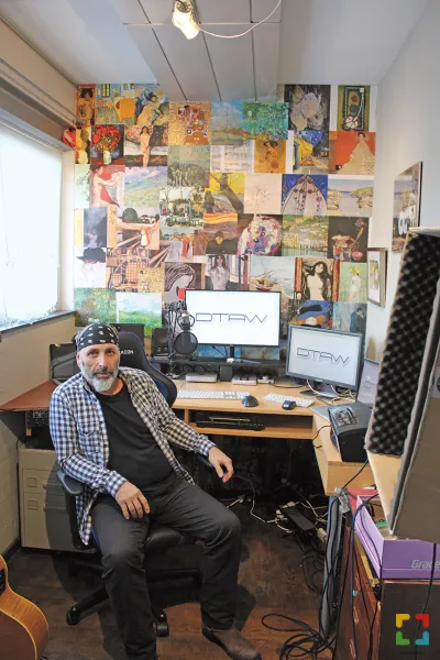 HALLO Magazine Online