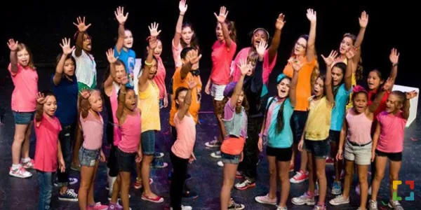 Hallo Magazine online / Theater en musical lessen voor kids en tieners in Heythuysen!