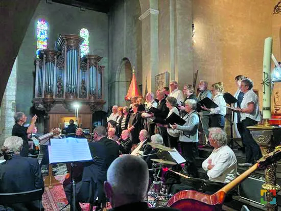  Een foto van ons optreden in de basiliek te St Odieliën berg waar we olv Gerard Sars de HebreeuwsePpsalm 23 ten gehoren brachten.
