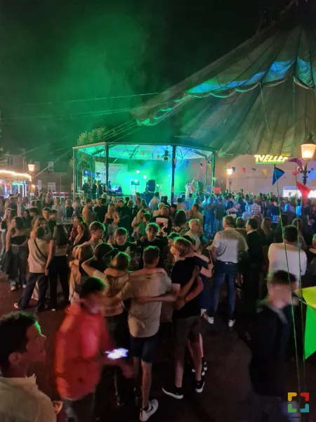 HALLO Magazine Online.nl foto: Kermis Linne 2.0